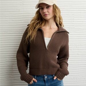 NWT American Eagle Outfitters 1/2 zip pullover in coffee Sweater